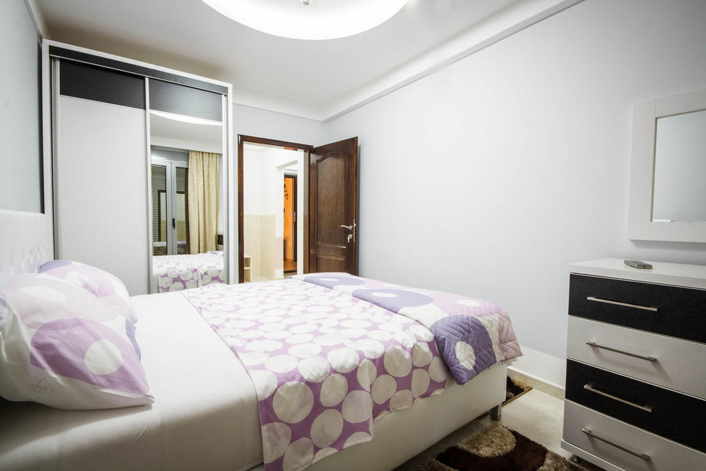 Hotel Oasis Podgorica Exterior foto