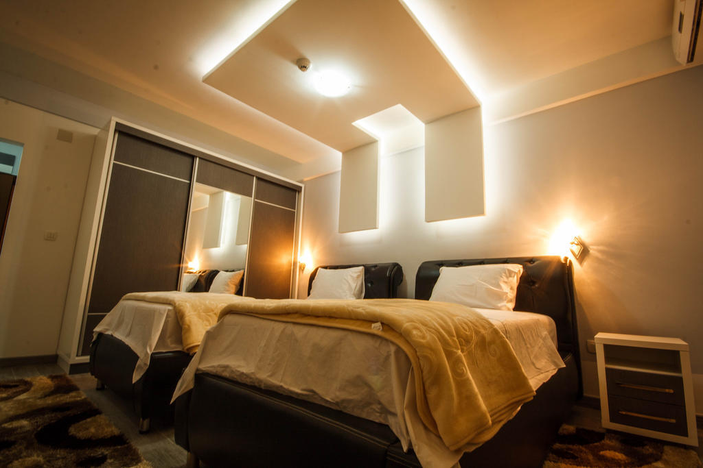 Hotel Oasis Podgorica Zimmer foto