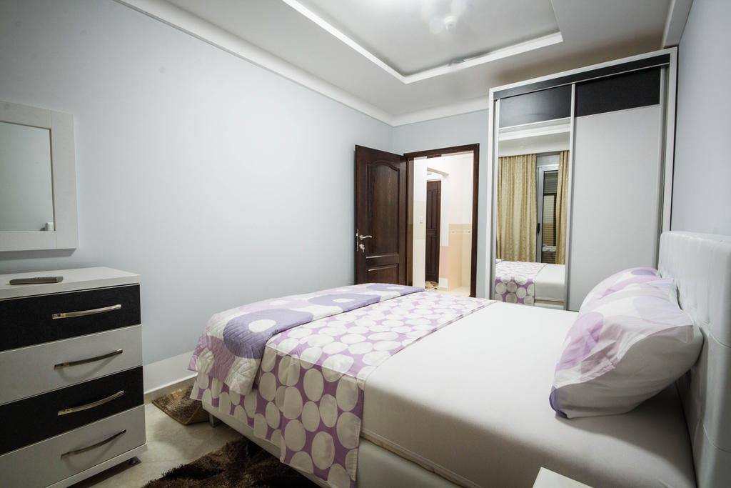 Hotel Oasis Podgorica Zimmer foto